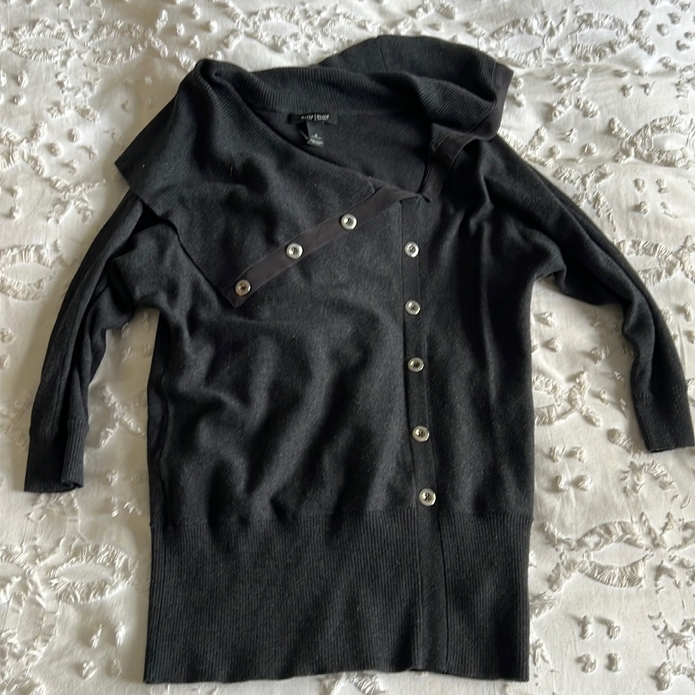 White House Black Market 1/2 Sleeve Gray Sweater with Button Detail